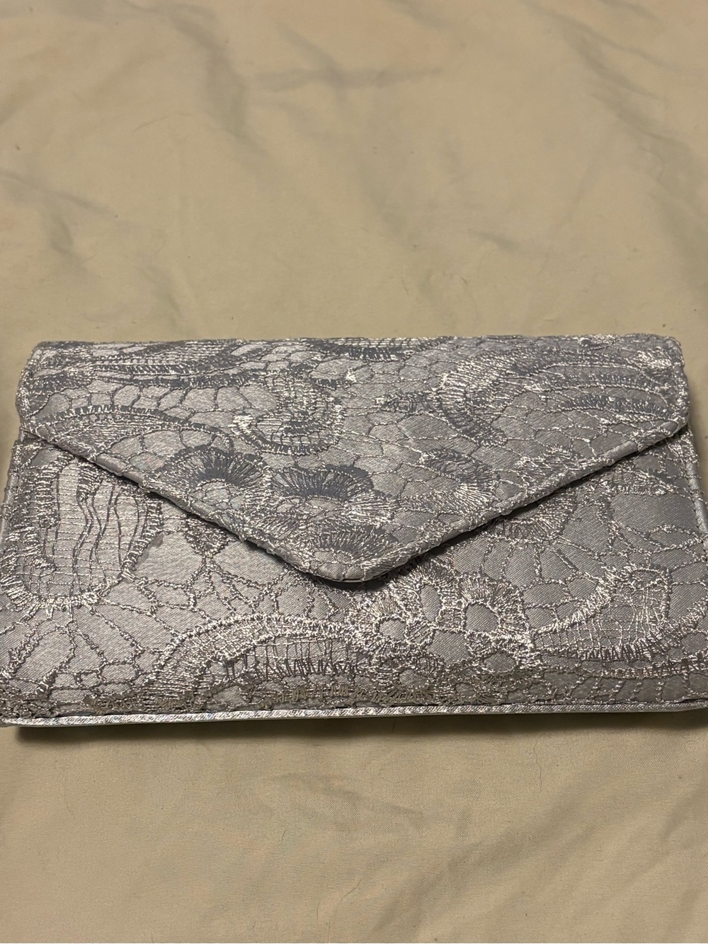 Silver Lace Envelope Clutch - Women's Evening Wristlet